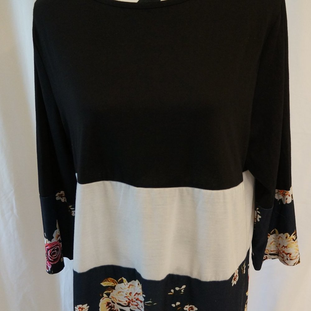 Black/White/Navy Blue Flowered Dress
